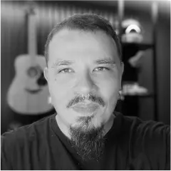 grid com diversas pessoas